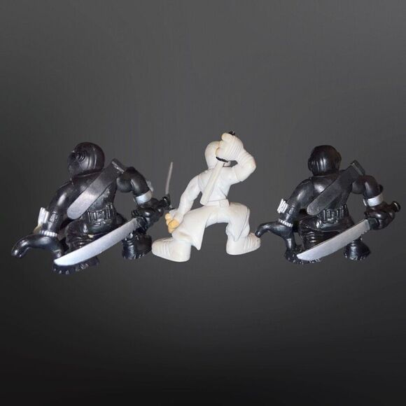 Hasbro G.I. Joe Rise of Cobra Combat Heroes Snake Eyes & Storm Shadow Figure B18 - Picture 3 of 3